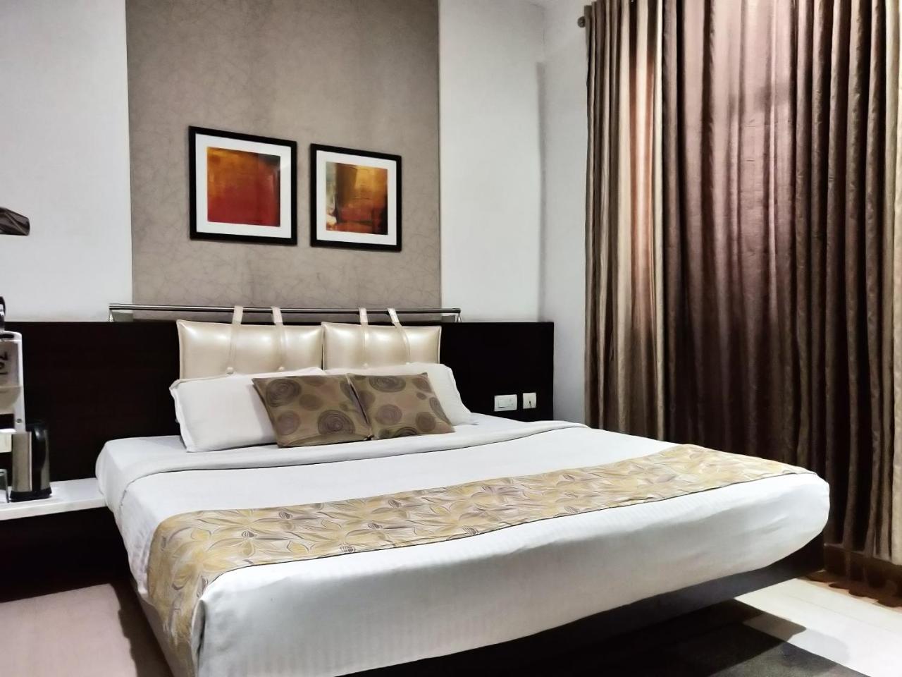 Hotel Rockland Divisione di Divisione di Jaipur Esterno foto
