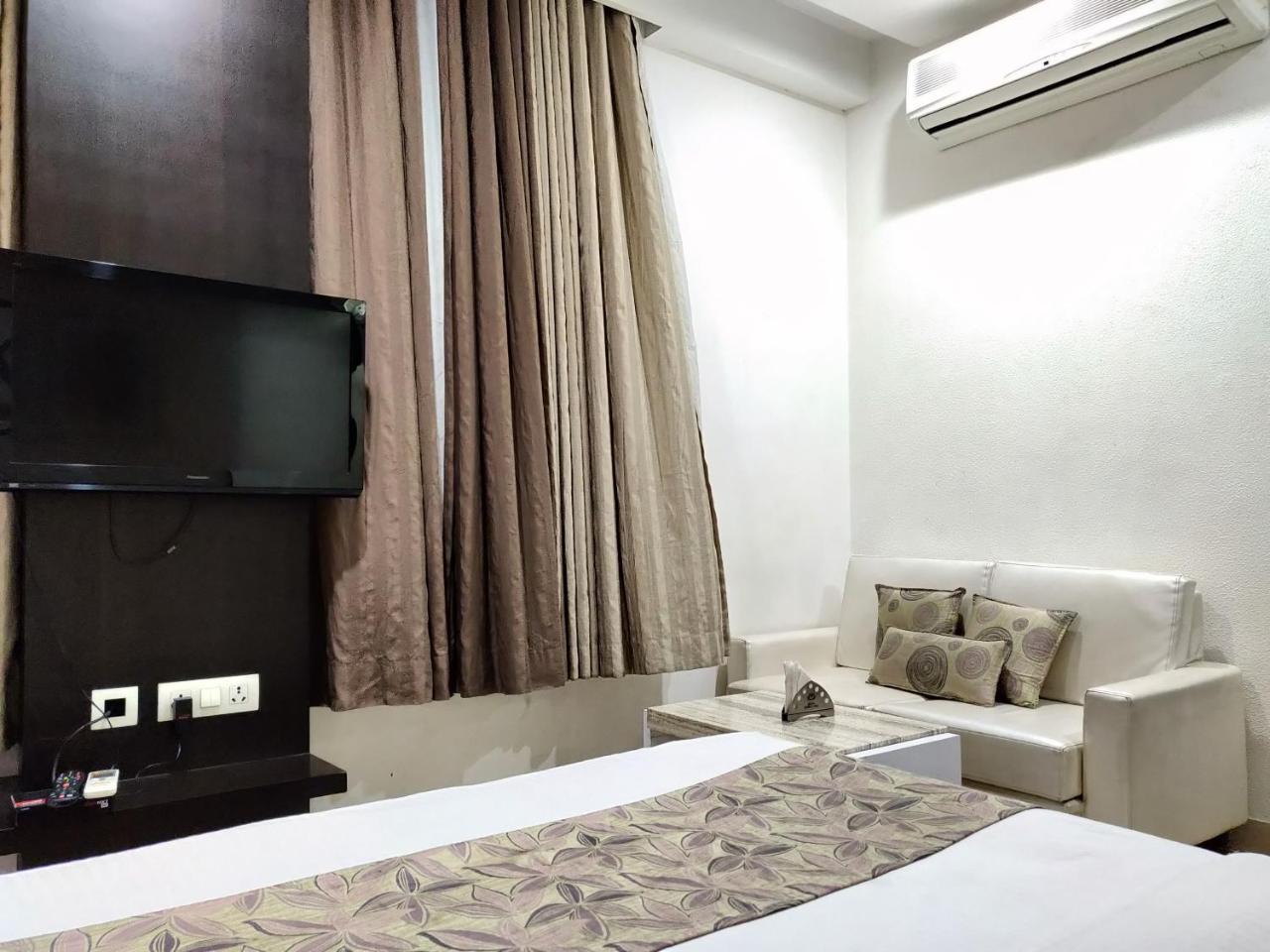 Hotel Rockland Divisione di Divisione di Jaipur Esterno foto