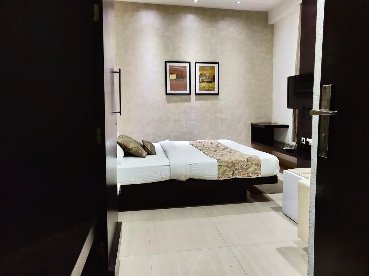 Hotel Rockland Divisione di Divisione di Jaipur Esterno foto