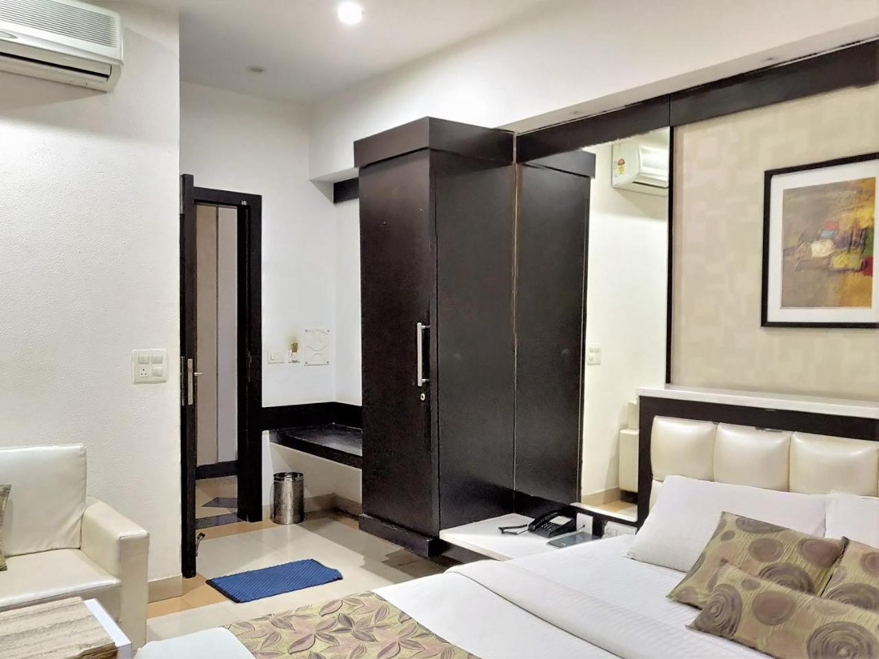 Hotel Rockland Divisione di Divisione di Jaipur Esterno foto